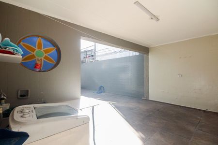 Casa à venda com 225m², 4 quartos e 3 vagasÁrea de Serviço 