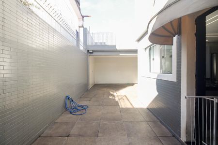 Casa à venda com 225m², 4 quartos e 3 vagasQuintal 