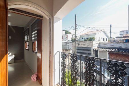 Casa à venda com 225m², 4 quartos e 3 vagasSuíte - Varanda 