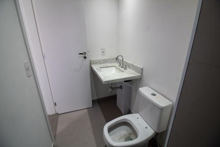 Studio para alugar com 33m², 1 quarto e sem vaga Studio para alugar com 33m², 1 quarto e sem vagaBanheiro