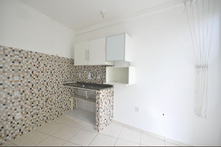 Cozinha de casa para alugar com 1 quarto, 30m² em Vila Isolina Mazzei, São Paulo