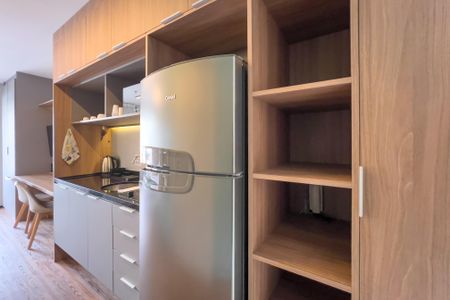 Studio para alugar com 28m², 1 quarto e sem vaga Studio para alugar com 28m², 1 quarto e sem vagaCozinha