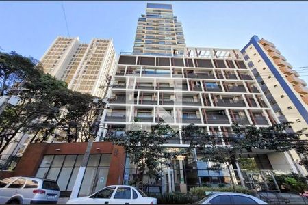 Studio para alugar com 28m², 1 quarto e sem vaga Studio para alugar com 28m², 1 quarto e sem vagaFachada