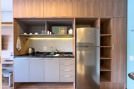 Studio para alugar com 28m², 1 quarto e sem vaga Studio para alugar com 28m², 1 quarto e sem vagaCozinha