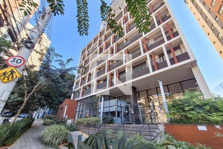 Studio para alugar com 28m², 1 quarto e sem vaga Studio para alugar com 28m², 1 quarto e sem vagaFachada