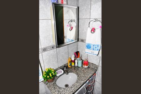 Casa para alugar com 125m², 2 quartos e 1 vaga Casa para alugar com 125m², 2 quartos e 1 vagaDetalhe - Banheiro Social