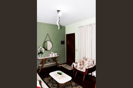 Casa para alugar com 125m², 2 quartos e 1 vaga Casa para alugar com 125m², 2 quartos e 1 vagaDetalhe - Sala