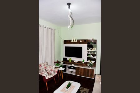 Detalhe - Sala de casa para alugar com 2 quartos, 125m² em Vila Penteado, São Paulo