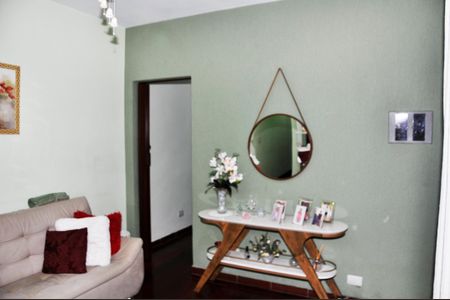 Casa para alugar com 125m², 2 quartos e 1 vaga Casa para alugar com 125m², 2 quartos e 1 vagaDetalhe - Sala