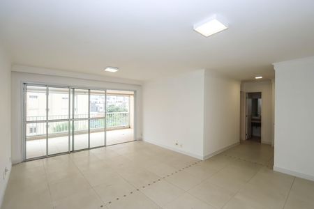 Sala de apartamento à venda com 4 quartos, 144m² em Vila Gumercindo, São Paulo