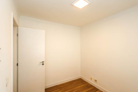 Apartamento à venda com 144m², 4 quartos e 2 vagasQuarto 2