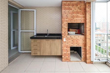 Varanda de apartamento à venda com 4 quartos, 144m² em Vila Gumercindo, São Paulo