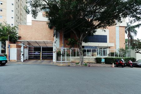 Apartamento à venda com 144m², 4 quartos e 2 vagasFachada