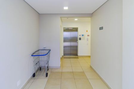 Apartamento para alugar com 35m², 2 quartos e sem vagaHall de entrada