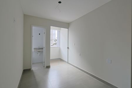 Suíte de casa à venda com 2 quartos, 89m² em Planalto, Belo Horizonte