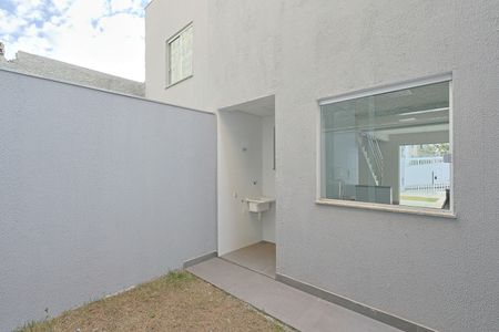 Casa à venda com 89m², 2 quartos e 2 vagasÁrea de Serviço