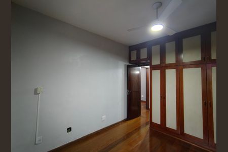 Apartamento à venda com 90m², 3 quartos e 1 vagaQuarto 2