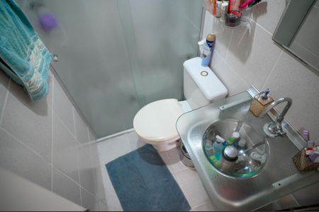 Apartamento à venda com 94m², 3 quartos e 1 vaga Apartamento à venda com 94m², 3 quartos e 1 vagaBanheiro Social