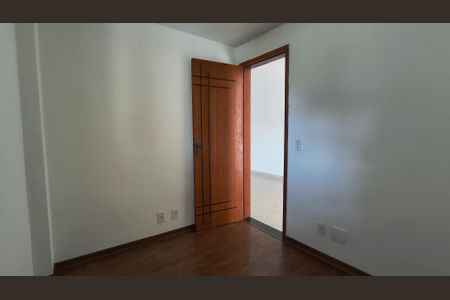 Apartamento para alugar com 120m², 4 quartos e 2 vagas Apartamento para alugar com 120m², 4 quartos e 2 vagasQuarto 2