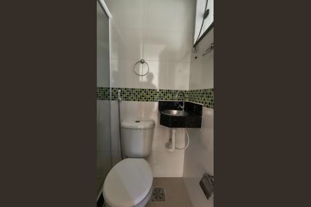 Apartamento para alugar com 120m², 4 quartos e 2 vagas Apartamento para alugar com 120m², 4 quartos e 2 vagasBanheiro da Suíte 2