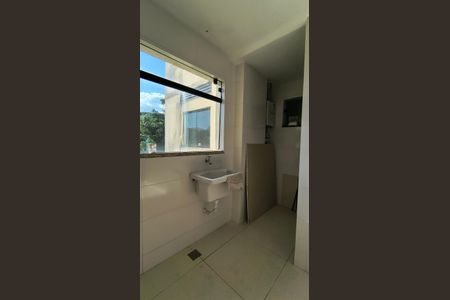 Apartamento para alugar com 120m², 4 quartos e 2 vagas Apartamento para alugar com 120m², 4 quartos e 2 vagasCozinha e Área de Serviço