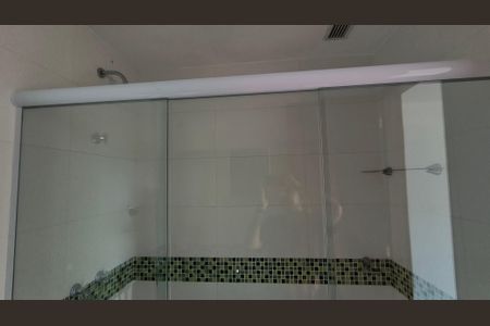 Apartamento para alugar com 120m², 4 quartos e 2 vagas Apartamento para alugar com 120m², 4 quartos e 2 vagasBanheiro da Suíte 1