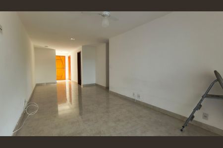 Sala de apartamento para alugar com 4 quartos, 120m² em Recreio dos Bandeirantes, Rio de Janeiro