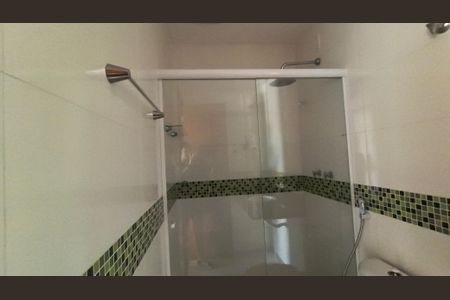 Apartamento para alugar com 120m², 4 quartos e 2 vagas Apartamento para alugar com 120m², 4 quartos e 2 vagasBanheiro Social