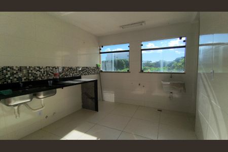 Apartamento para alugar com 120m², 4 quartos e 2 vagas Apartamento para alugar com 120m², 4 quartos e 2 vagasCozinha e Área de Serviço