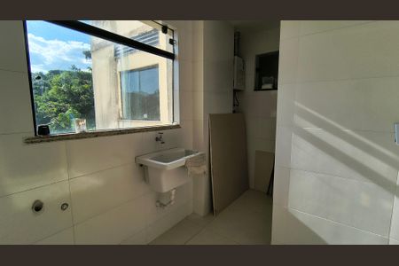 Apartamento para alugar com 120m², 4 quartos e 2 vagas Apartamento para alugar com 120m², 4 quartos e 2 vagasCozinha e Área de Serviço