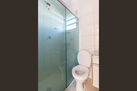 Casa de condomínio à venda com 54m², 2 quartos e 2 vagas Casa de condomínio à venda com 54m², 2 quartos e 2 vagasBanheiro