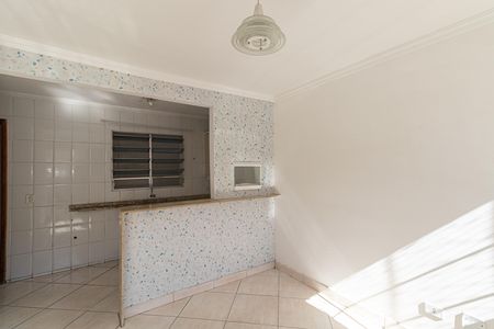 Casa de condomínio à venda com 54m², 2 quartos e 2 vagas Casa de condomínio à venda com 54m², 2 quartos e 2 vagasSala e Cozinha