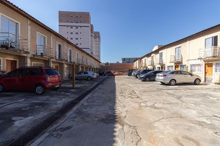 Casa de condomínio à venda com 54m², 2 quartos e 2 vagas Casa de condomínio à venda com 54m², 2 quartos e 2 vagasGaragem