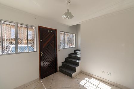 Sala e Cozinha  de casa de condomínio à venda com 2 quartos, 54m² em Itaquera, São Paulo