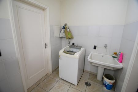 Casa à venda com 337m², 3 quartos e 4 vagasÁrea de Serviço