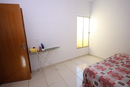 Casa para alugar com 180m², 3 quartos e 2 vagasQuarto 2