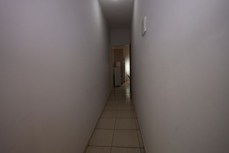 Casa para alugar com 180m², 3 quartos e 2 vagasCorredor