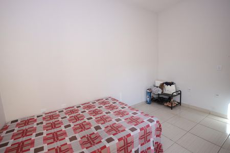 Quarto 2 de casa para alugar com 3 quartos, 180m² em Moinho dos Ventos , Goiânia
