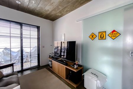 Sala de TV de casa à venda com 5 quartos, 482m² em Alto da Lapa, São Paulo