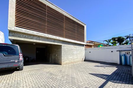 Garagem de casa à venda com 5 quartos, 482m² em Alto da Lapa, São Paulo