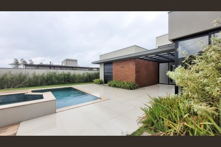 Casa de condomínio à venda com 450m², 5 quartos e 4 vagas Casa de condomínio à venda com 450m², 5 quartos e 4 vagasPiscina