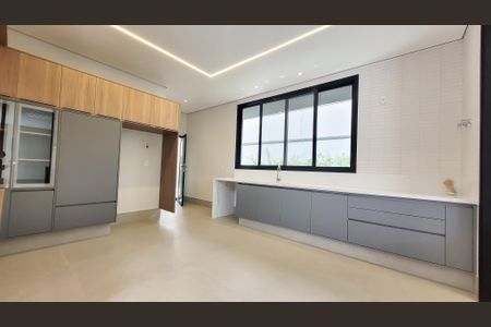 Casa de condomínio à venda com 450m², 5 quartos e 4 vagas Casa de condomínio à venda com 450m², 5 quartos e 4 vagasCozinha