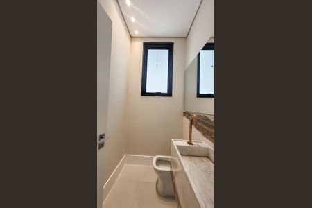 Casa de condomínio à venda com 450m², 5 quartos e 4 vagas Casa de condomínio à venda com 450m², 5 quartos e 4 vagasLavabo