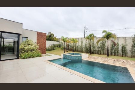 Casa de condomínio à venda com 450m², 5 quartos e 4 vagas Casa de condomínio à venda com 450m², 5 quartos e 4 vagasPiscina