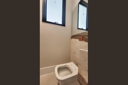 Casa de condomínio à venda com 450m², 5 quartos e 4 vagas Casa de condomínio à venda com 450m², 5 quartos e 4 vagasLavabo