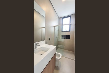 Casa de condomínio à venda com 450m², 5 quartos e 4 vagas Casa de condomínio à venda com 450m², 5 quartos e 4 vagasBanheiro Área gourmet