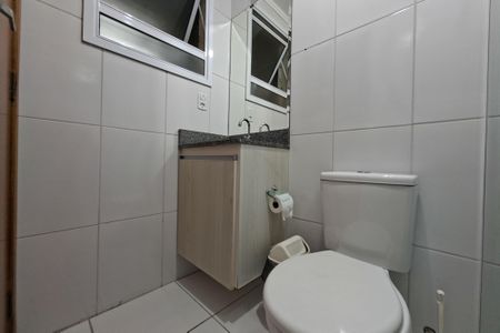 Apartamento para alugar com 60m², 2 quartos e 1 vagaBanheiro da suite 