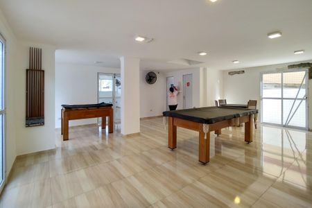 Apartamento para alugar com 60m², 2 quartos e 1 vaga Apartamento para alugar com 60m², 2 quartos e 1 vagaSalão de jogos