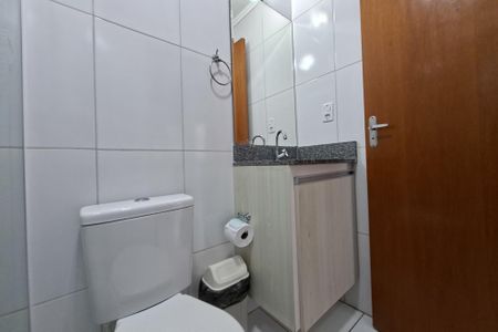 Apartamento para alugar com 60m², 2 quartos e 1 vaga Apartamento para alugar com 60m², 2 quartos e 1 vagaBanheiro Social