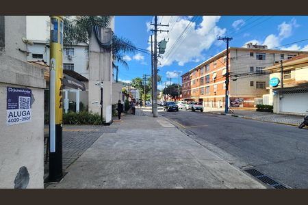 Apartamento para alugar com 62m², 2 quartos e 1 vagaVista da Rua